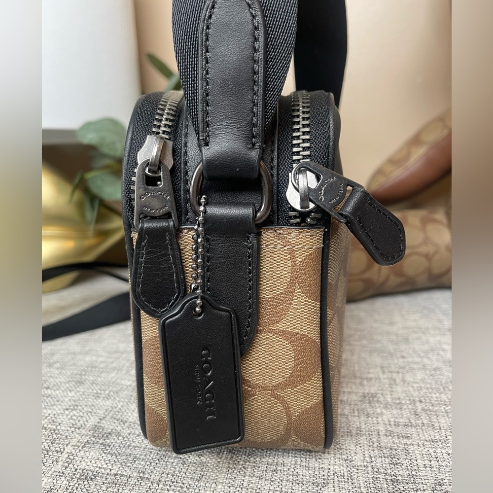 $179 COACH GRAHAM Crossbody - Picture 4 of 8